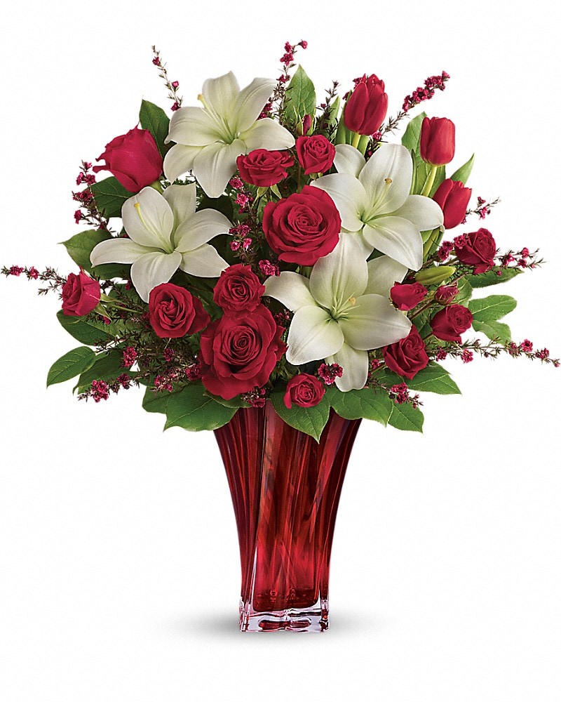 Loves Passion Bouquet By Teleflora